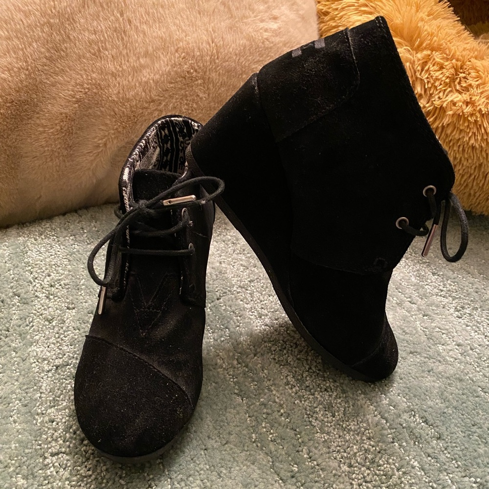 Black Toms Wedge Booties